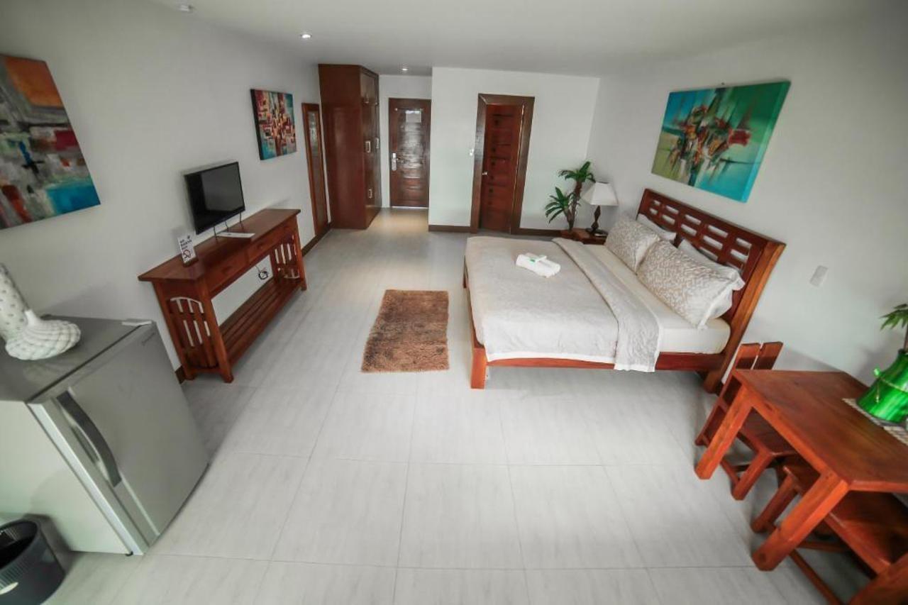 Bataan White Corals Beach Resort Morong  Ngoại thất bức ảnh